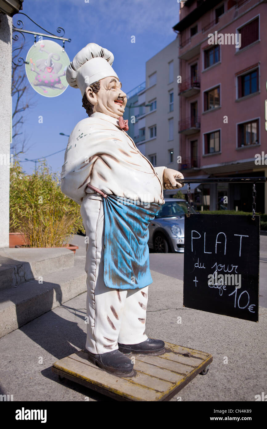Francia, Haute Savoie, Annecy, restaurant sign Rue Berthollet (Berthollet street) Foto Stock