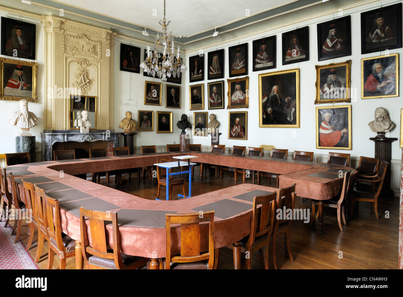 Francia, Herault, Montpellier, centro storico, medecine university, sala del Consiglio Foto Stock