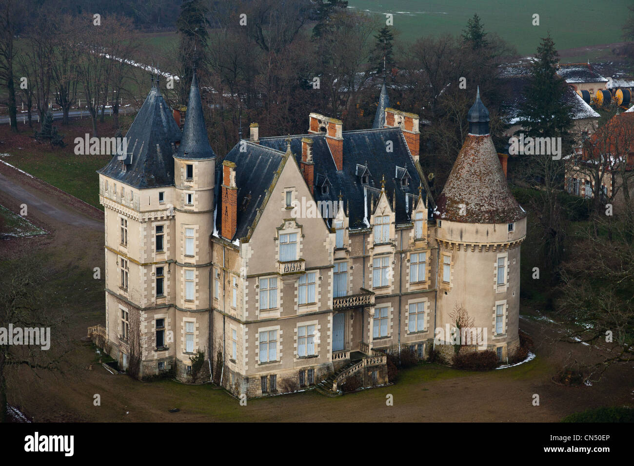 Francia, Allier, Marcenat, castello Lonzat (vista aerea) Foto Stock