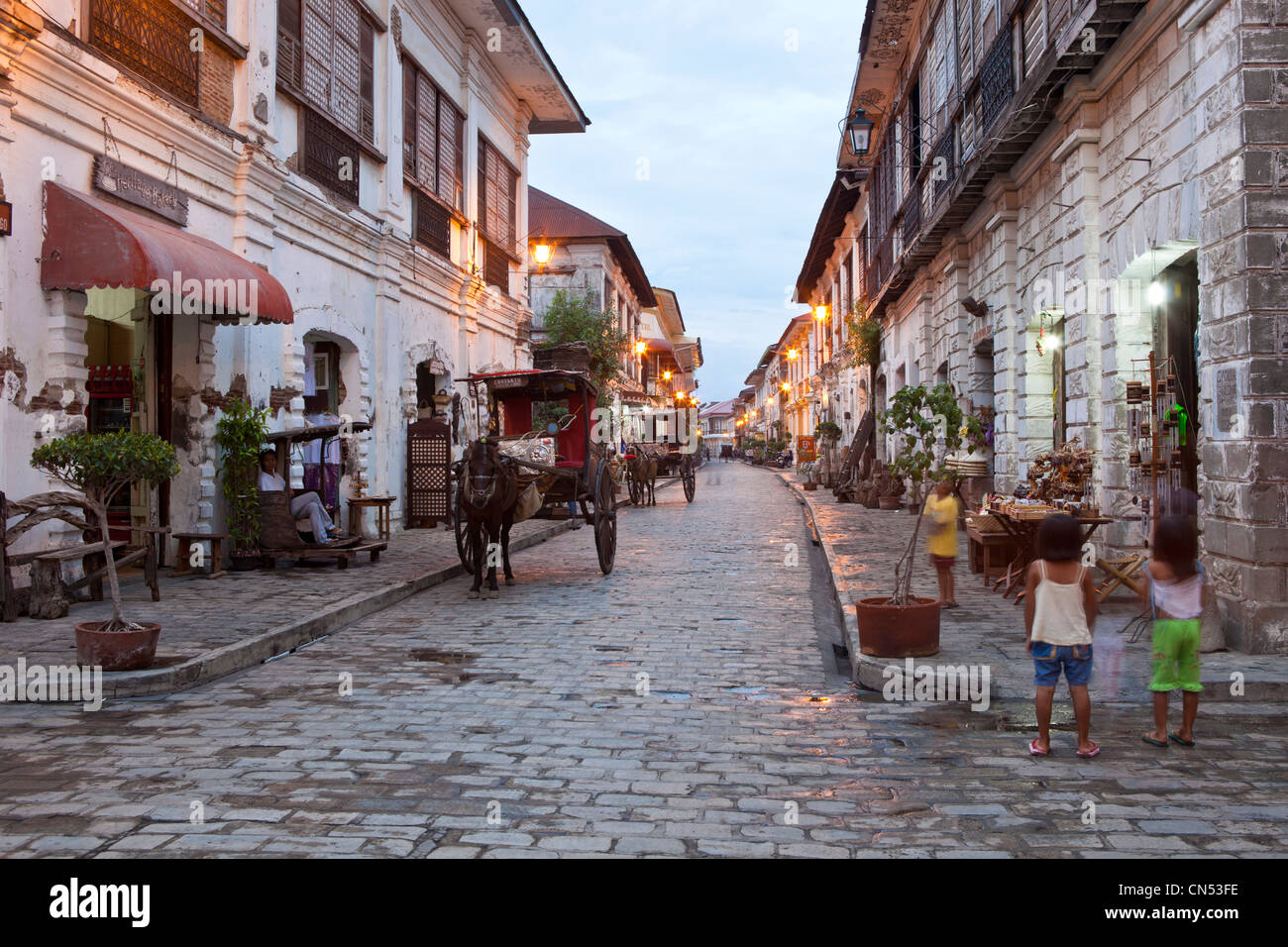 Filippine, isola di Luzon, Ilocos Sur, Vigan, elencato come patrimonio mondiale dall' UNESCO, Mestizo Historic District, coloniale e Foto Stock