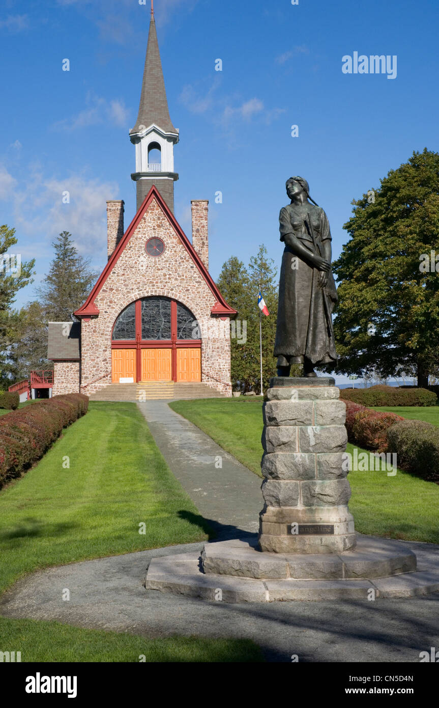 Acadian Chiesa & Evangeline statua, Grand Pre, Nova Scotia Foto Stock