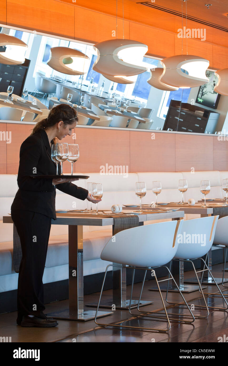 Israele, Tel Aviv, centro Azrieli, Crowne Plaza hotel in centro città, l'undicesimo piano Ristorante Foto Stock