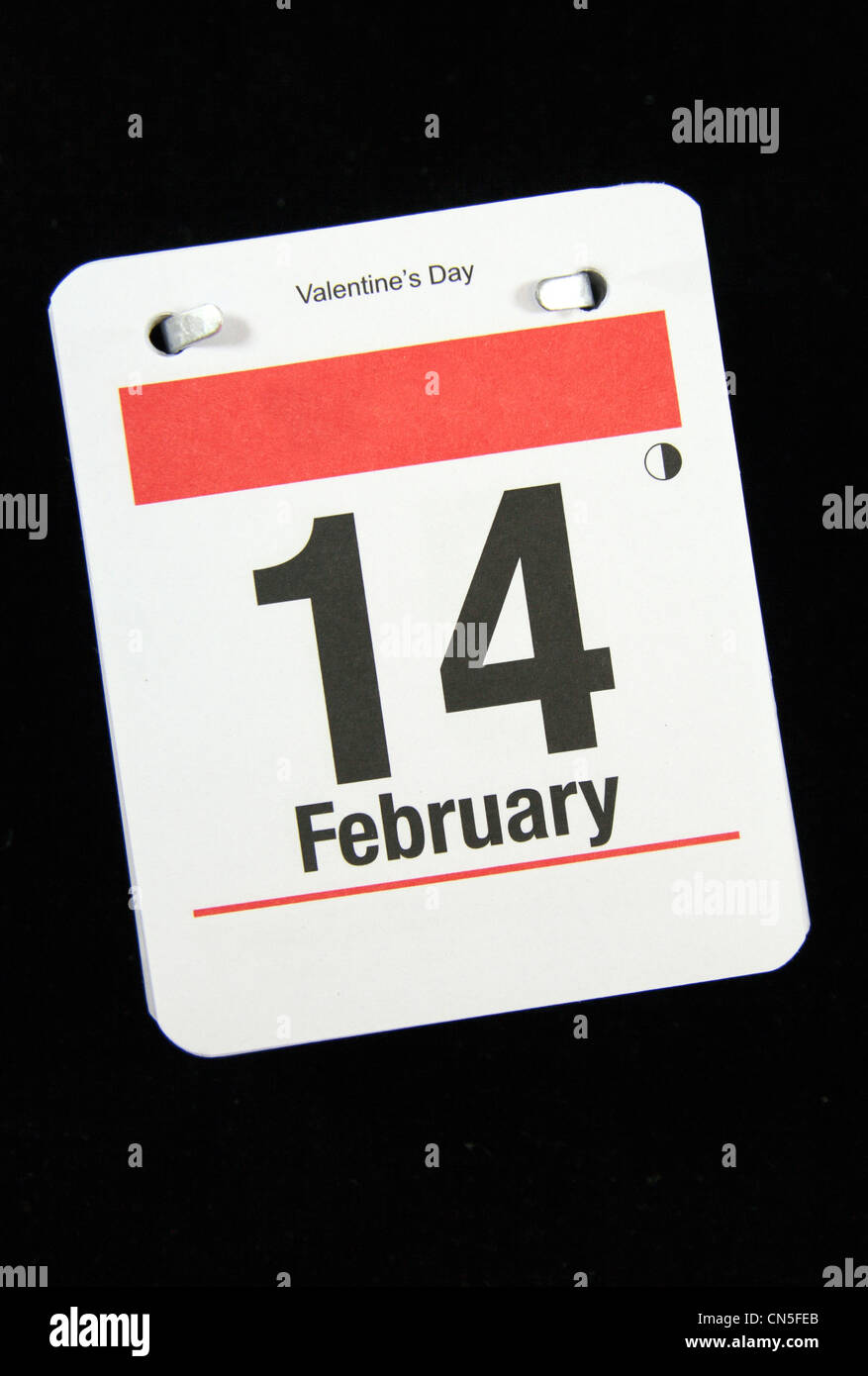 Calandra piccola pagina per il giorno di San Valentino, 14 Febbraio su uno sfondo nero. Foto Stock