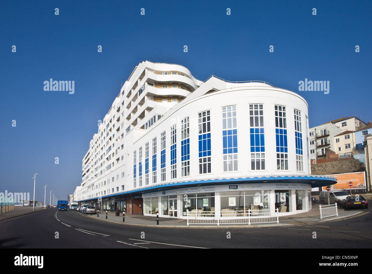 Marine Court, St Leonards on Sea, Hastings, East Sussex, England, Regno Unito Foto Stock