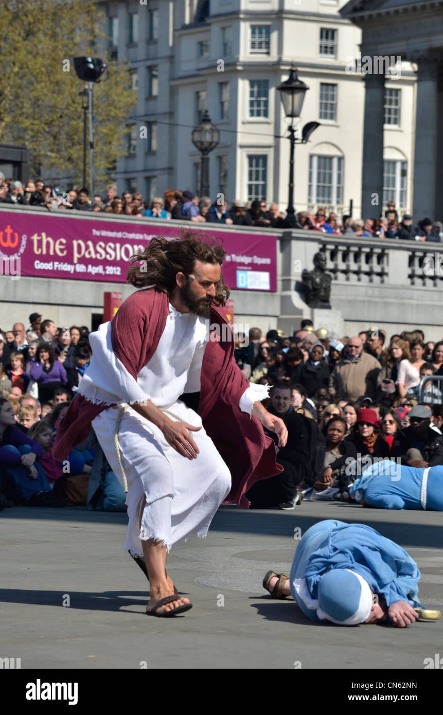 La passione di Gesù - Venerdì Santo, Pasqua, Trafalgar Square , London 2012 Foto Stock