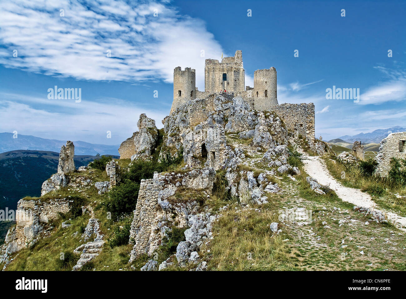 Europa Italia Abruzzo Gran Sasso e Monti della Laga Park Provincia di L'Aquila Rocca Calascio Fortezza Foto Stock
