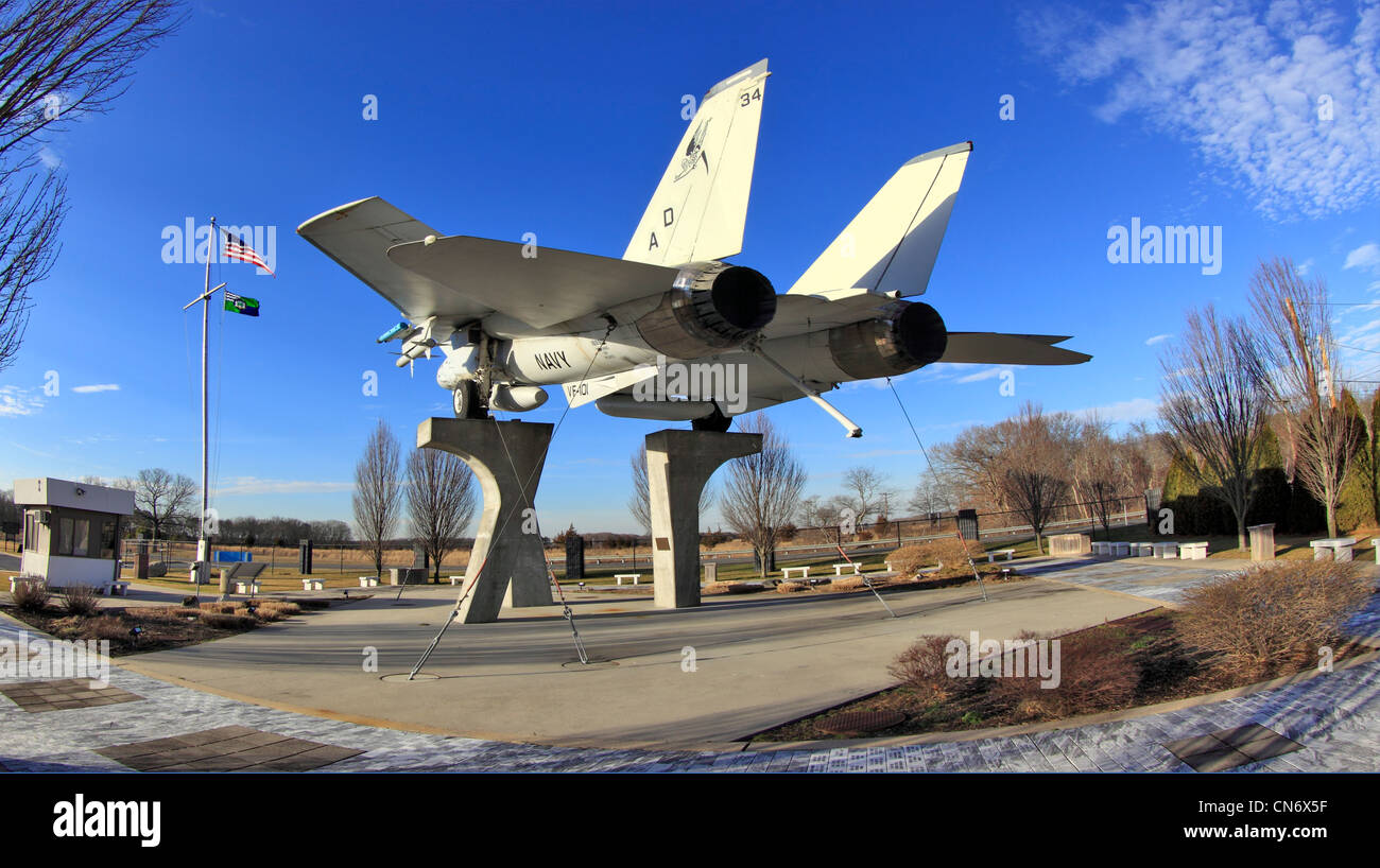 Grumman F-14 Tomcat U.S. Navy fighter jet su display a Grumman Memorial Park Calverton Long Island NY Foto Stock