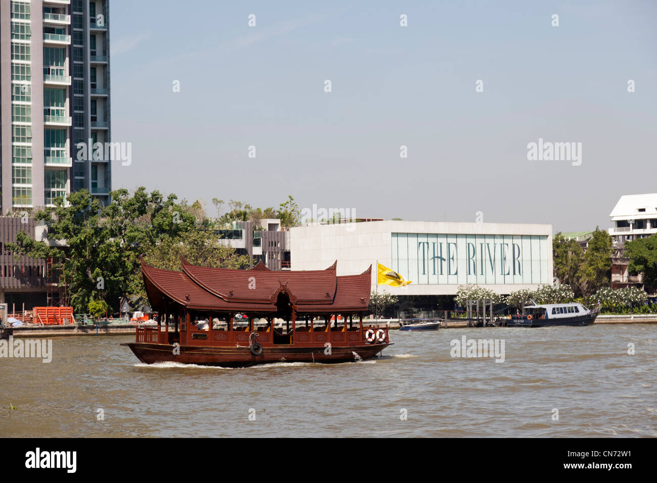 Un pittoresco hotel shuttle barca sul fiume Chao Phraya (Bangkok) pittoresco bateau-navette d'hôtel sur le fleuve Chao Phraya Foto Stock