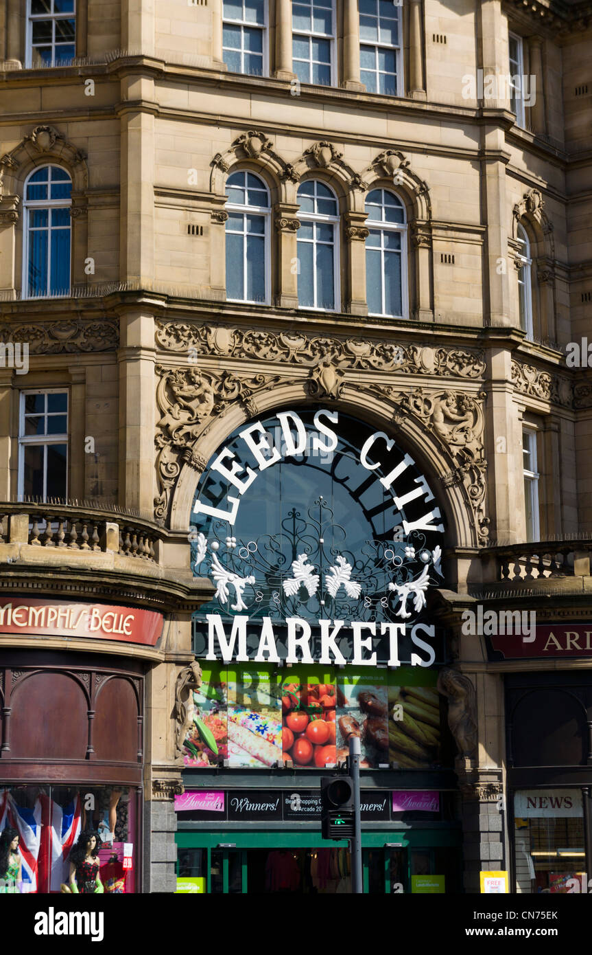 Esterno del Edwardian Leeds City Marets (Kirkgate mercati), Leeds, West Yorkshire, Inghilterra Foto Stock