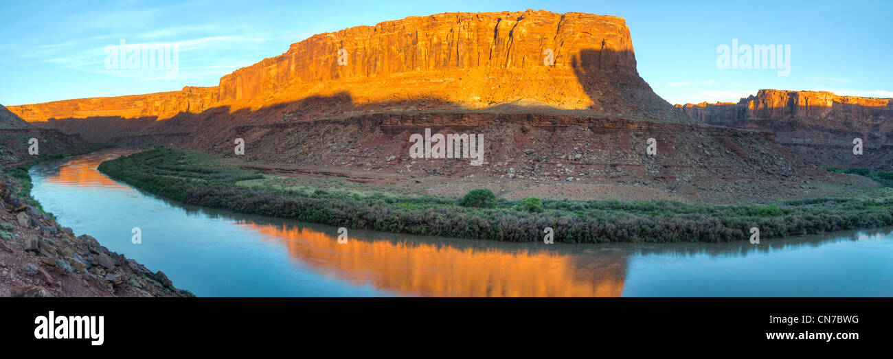 Vista panoramica di alba sul fiume Verde in Utah Foto Stock