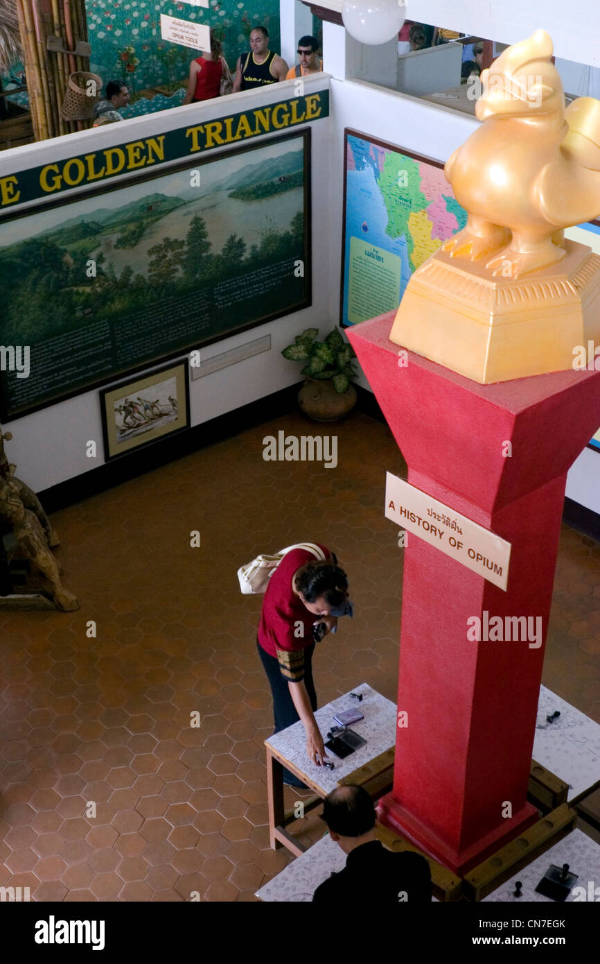 La casa del museo di oppio è una delle principali attrazioni turistiche nella zona del Triangolo d'oro vicino a Chiang Sean, Thailandia. Foto Stock