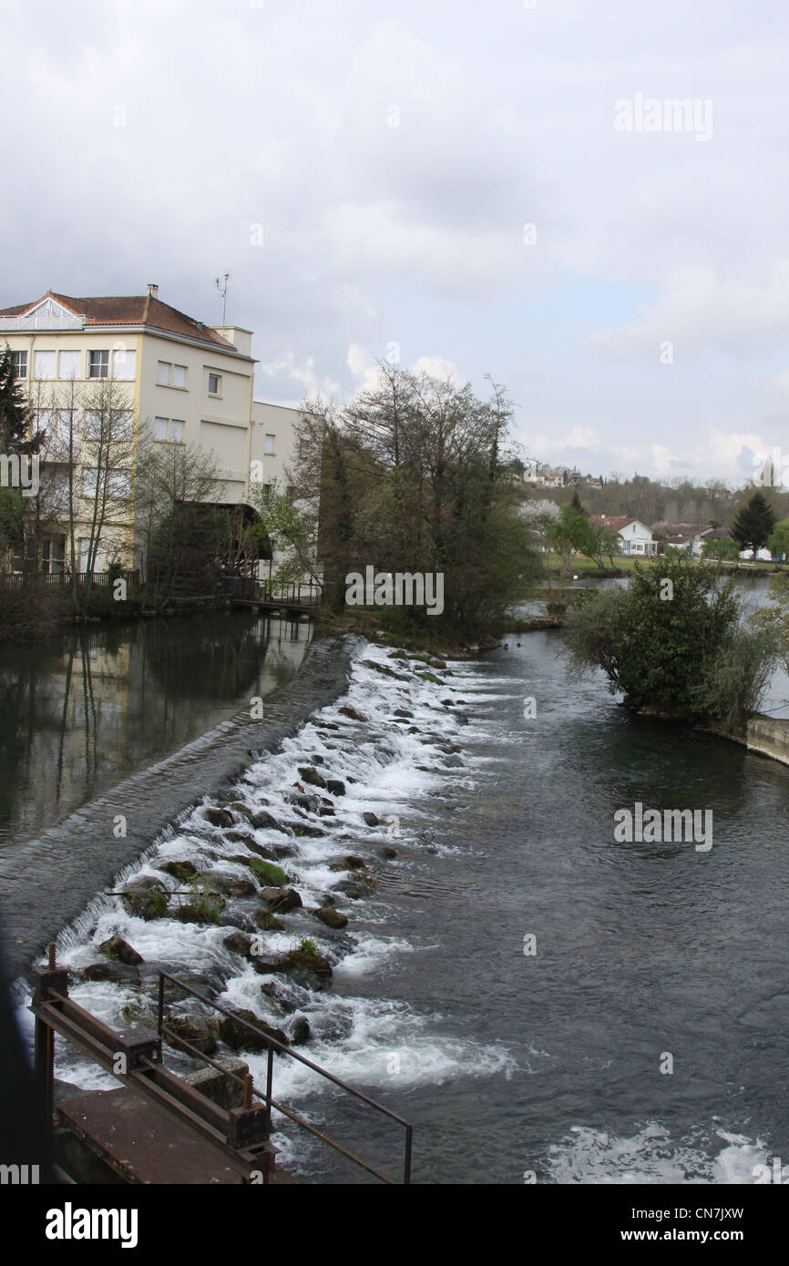 Fiume Touvre, a nord di Angouleme Foto Stock
