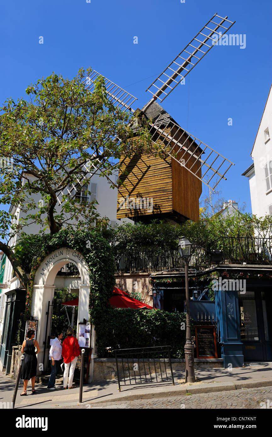 Francia, Parigi, Butte Montmartre e dal Moulin de la Galette Foto Stock