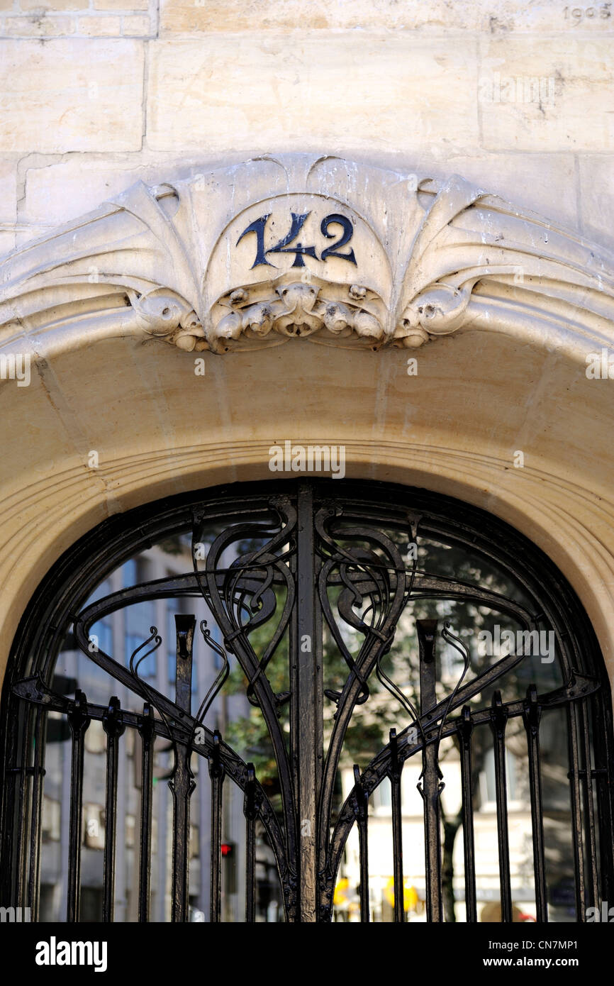 Francia, Parigi, 142 avenue de Versailles edificio in stile Art Nouveau da Hector Guimard Foto Stock