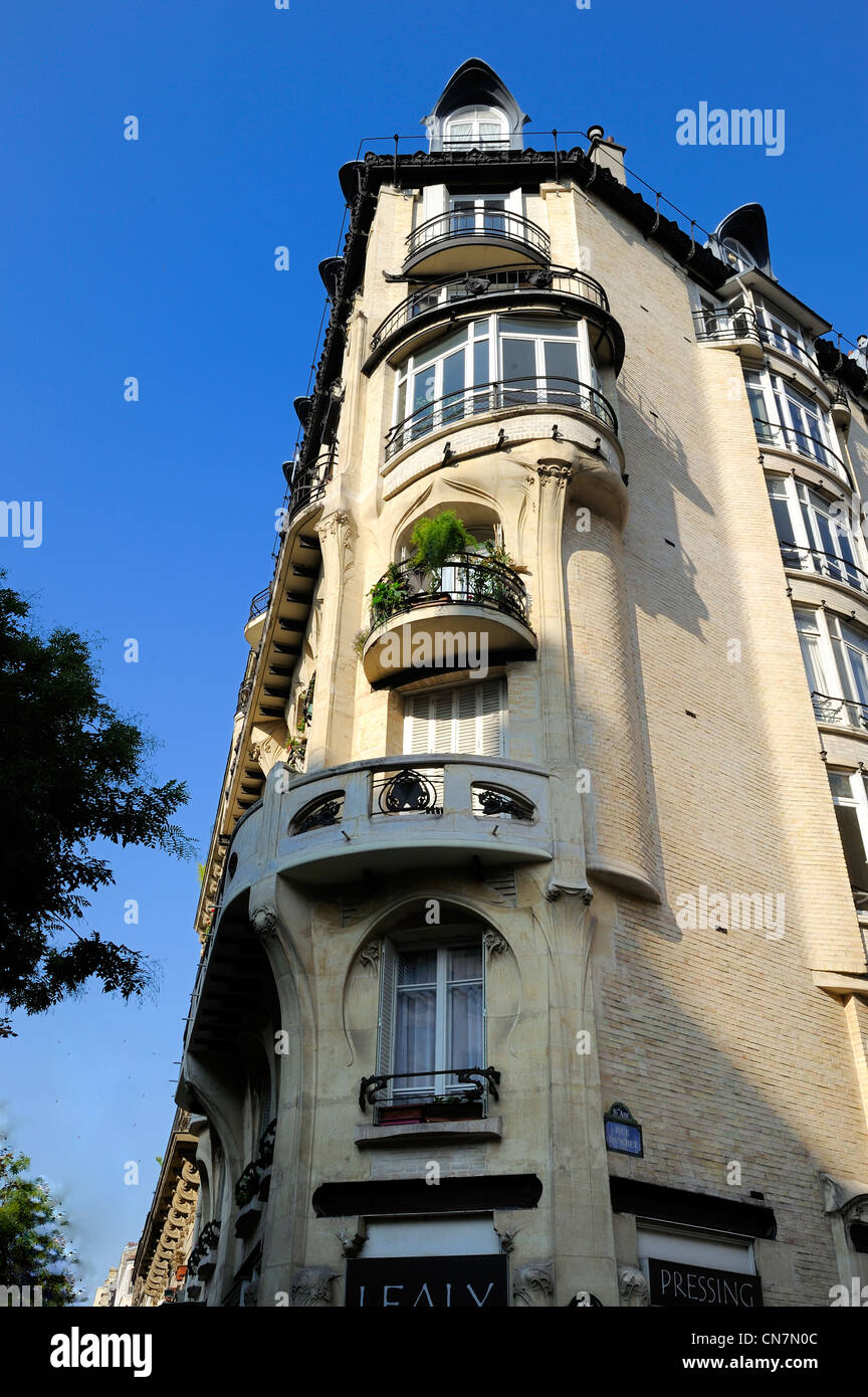 Francia, Parigi, 142 avenue de Versailles edificio in stile Art Nouveau da Hector Guimard Foto Stock