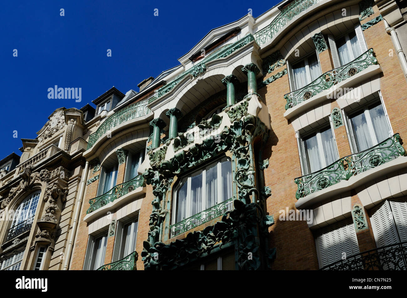 Francia, Parigi, 14 Rue d'Abbeville edificio in stile Art Nouveau Foto Stock