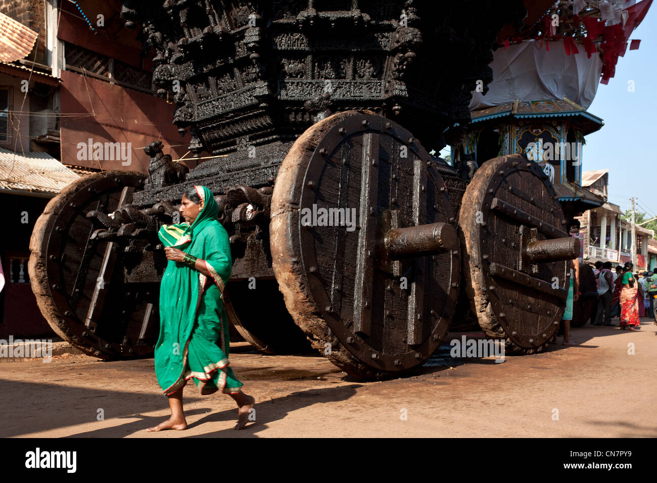 Carro di legno utilizzati presso il Festival di Shivaratri (compleanno del Signore Shiva). Gokarna. Il Karnataka. India Foto Stock