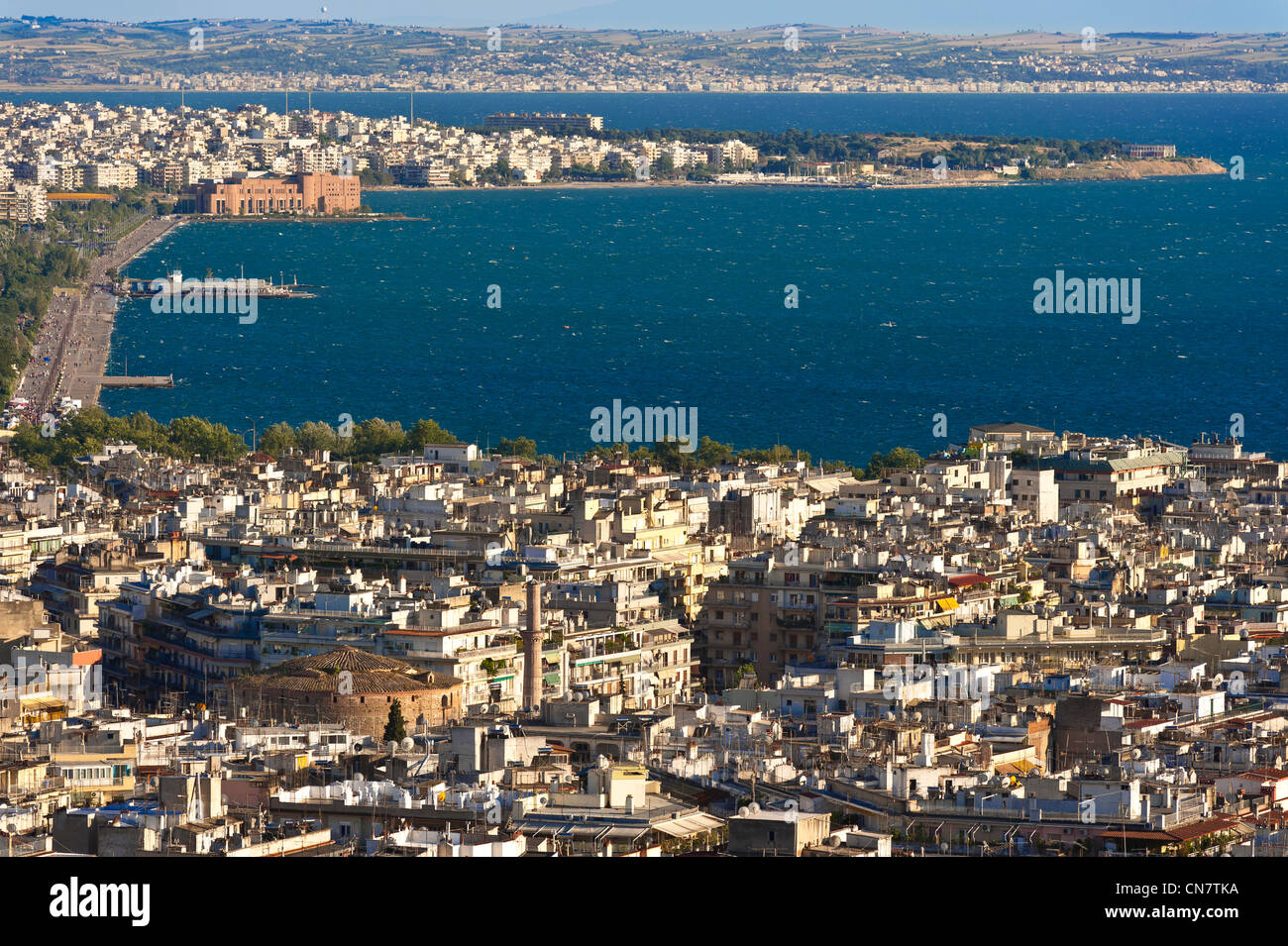 La Grecia e la Macedonia, Salonicco, vista panoramica sulla città e sul Golfo Termaico dal monastero della Vlatades nel Foto Stock