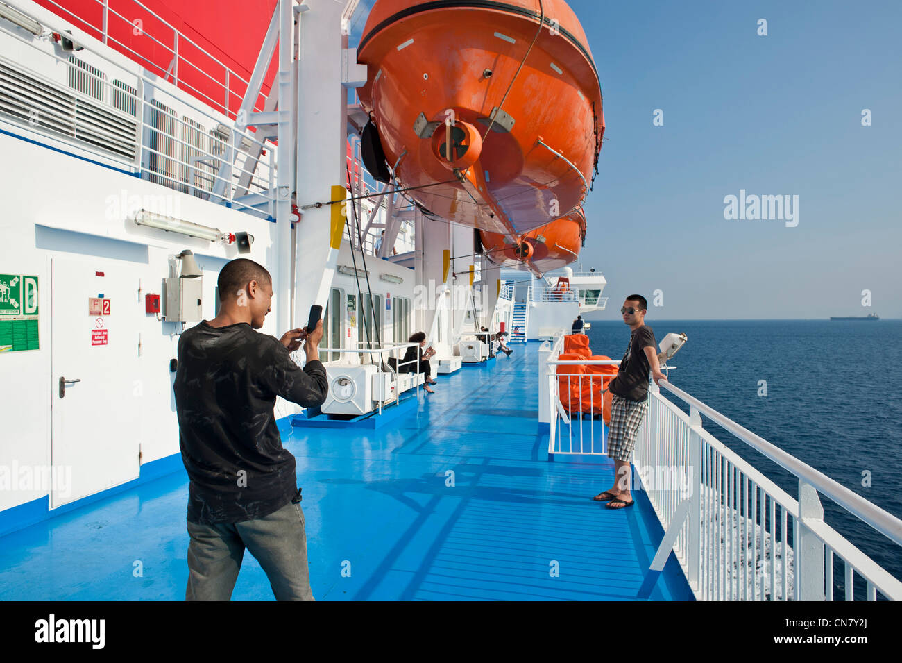 La Grecia, la Nissos Chios traghetto veloce di Hellenic Seaways andando a Chios Island Foto Stock