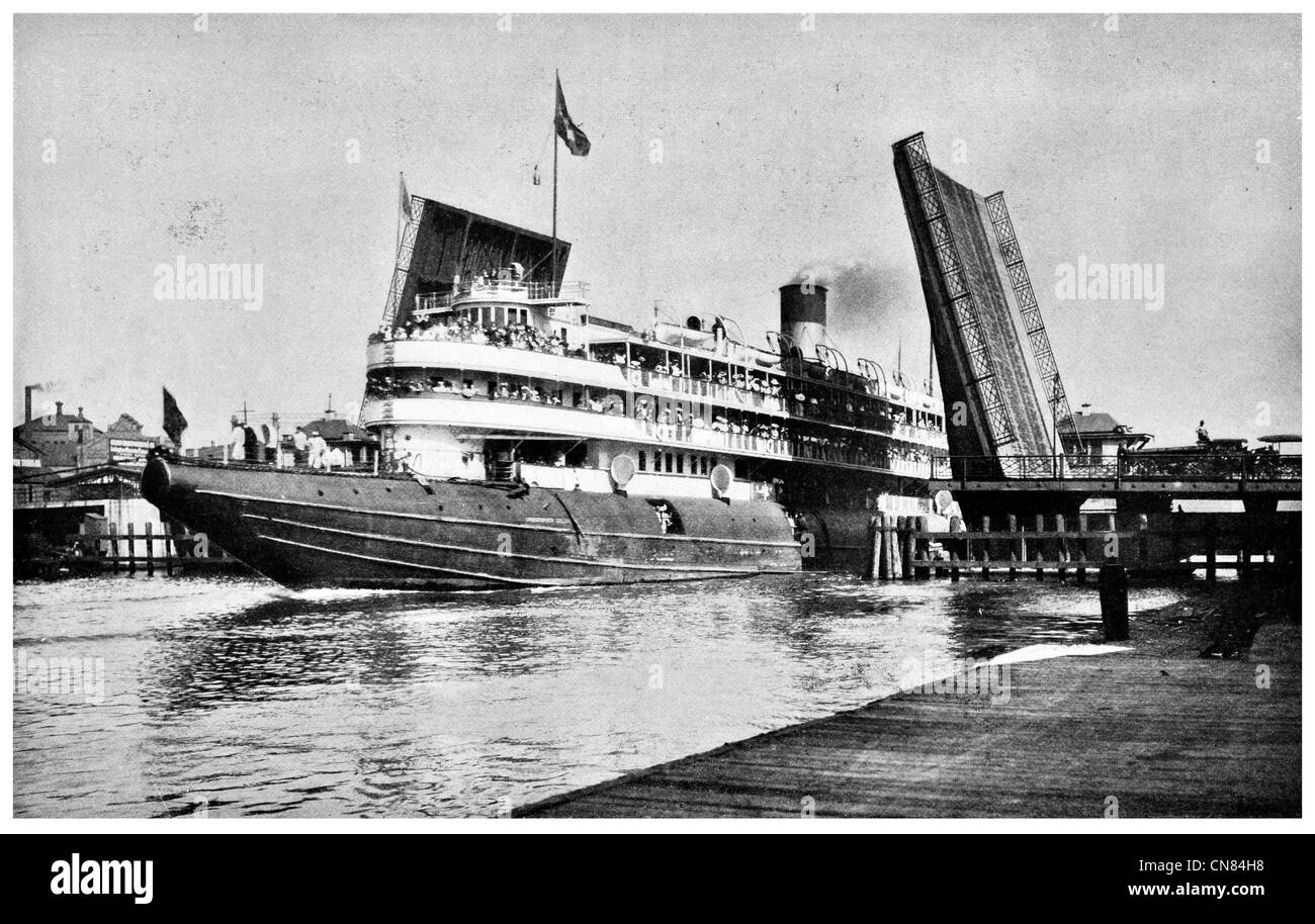 Pubblicato per la prima volta 1917 ponte levatoio Milwaukee Wisconsin Whaleback trasporto barca cargo Foto Stock