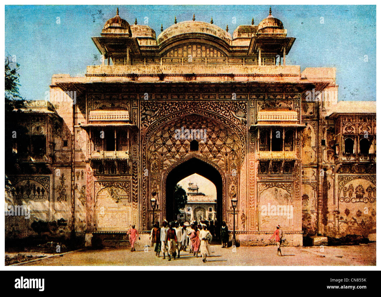 Pubblicato per la prima volta 1917 Gate di Jaipur India Foto Stock