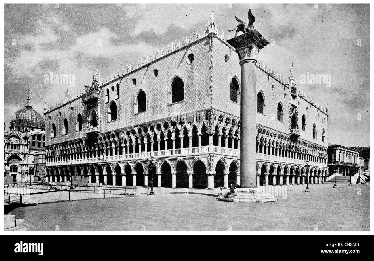 Pubblicato per la prima volta 1915 Palazzo Ducale Serenissima Repubblica di Venezia piazza San Marco Foto Stock