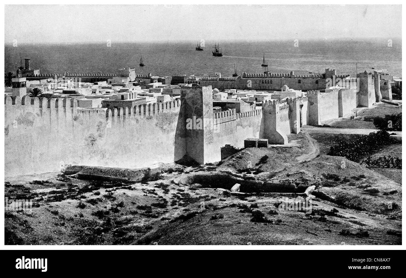 Pubblicato per la prima volta 1914 Sousse Curtain wall Tunisia antica città costa Foto Stock