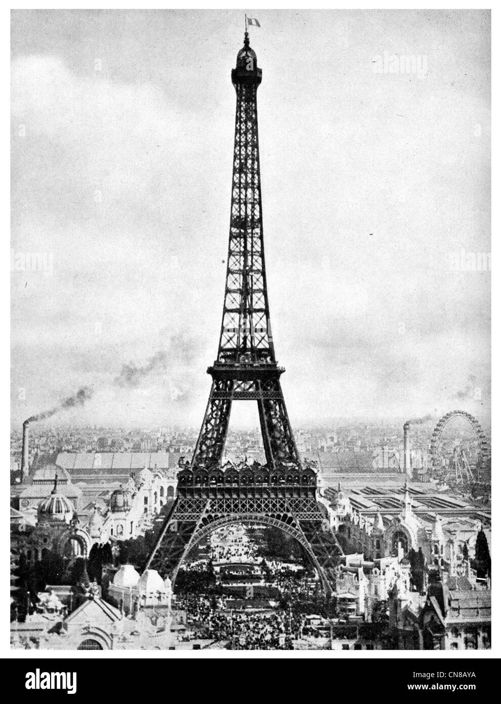 Pubblicato per la prima volta 1914 Torre Eiffel Parigi Francia, Europa Foto Stock