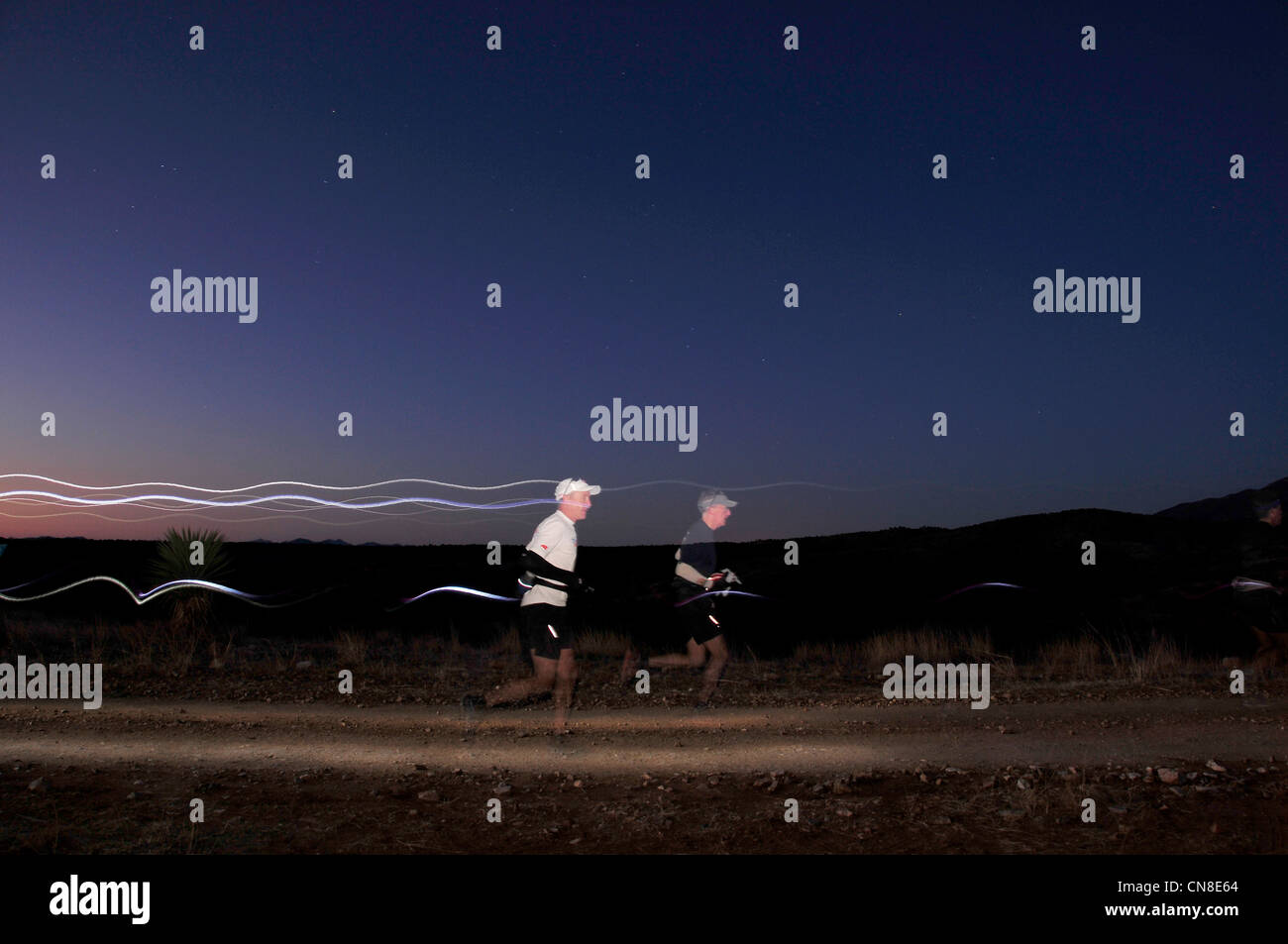Old Pueblo 50 Mile Endurance Run il 3 marzo 2012, in Santa Rita Montagne in Sonoita, Arizona, Stati Uniti. Foto Stock