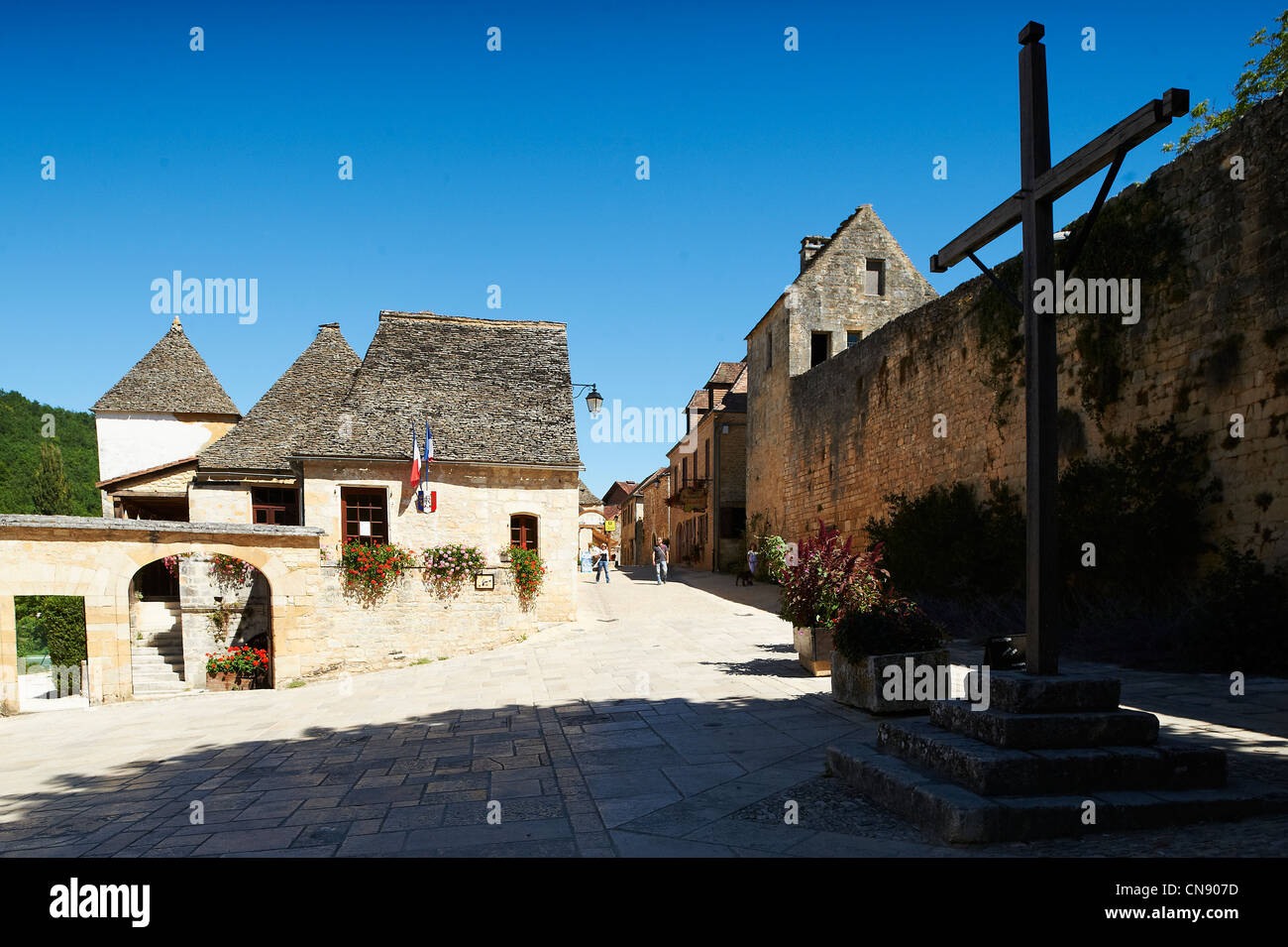 Francia, Dordogne, Perigord Noir, Saint Amand de Coly, etichettati Les Plus Beaux Villages de France (i più bei villaggi Foto Stock