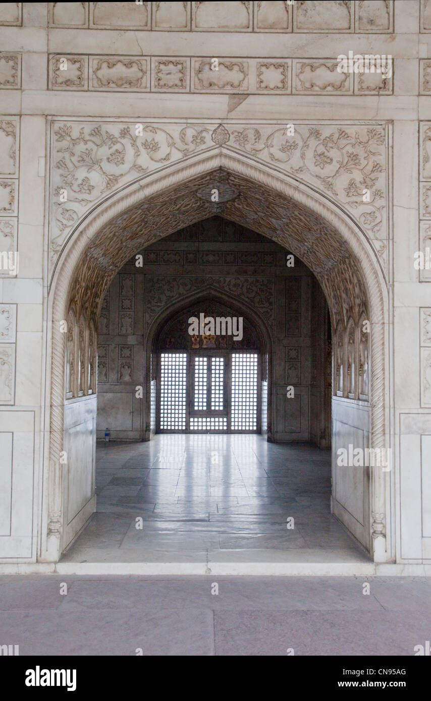 Agra, India. Agra Fort, Musammam Burj Pavilion Arch. Foto Stock