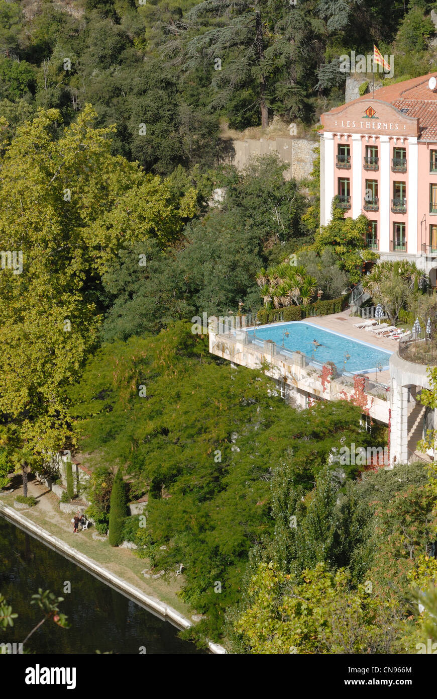 Francia, Pirenei orientali, Molitg les Bains bagni termali Molig situato nelle gole della Castellane Foto Stock