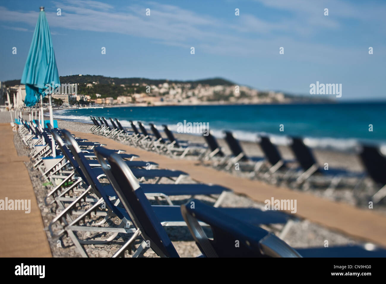 Francia, Alpes Maritimes, Nizza, Hi Beach, la spiaggia di Hi Hotel Foto Stock