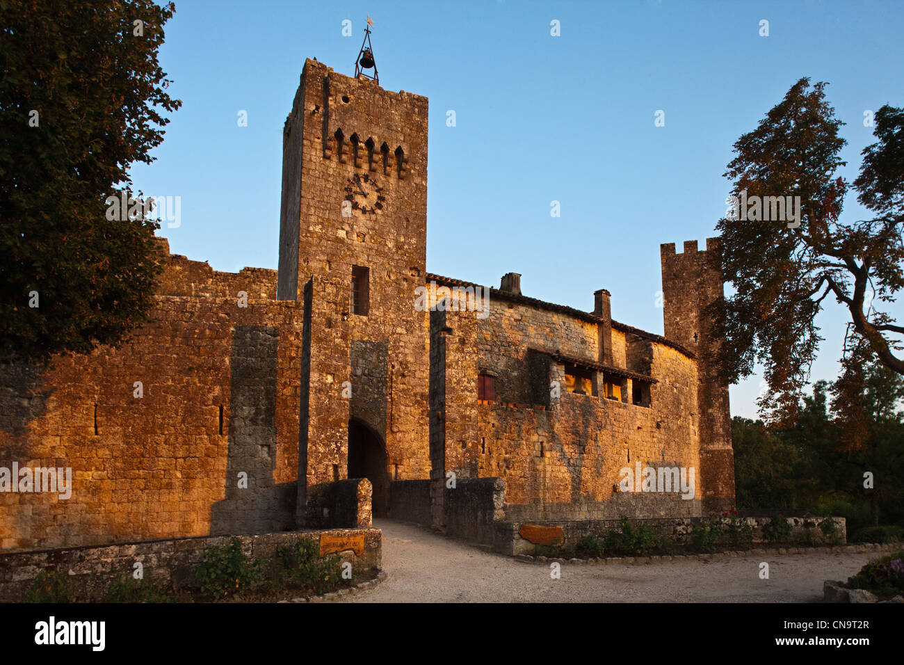 Francia, Gers, Larressingle, denominata Les Plus Beaux Villages de France (i più bei villaggi di Francia), la maggior parte dei piccoli Foto Stock