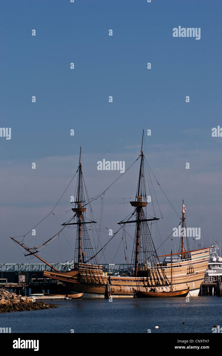 Nave Mayflower II, ormeggiata al porto di Plymouth, Plymouth Massachusetts, STATI UNITI D'AMERICA è una replica della Pellegrina originale nave dal 1620 Foto Stock