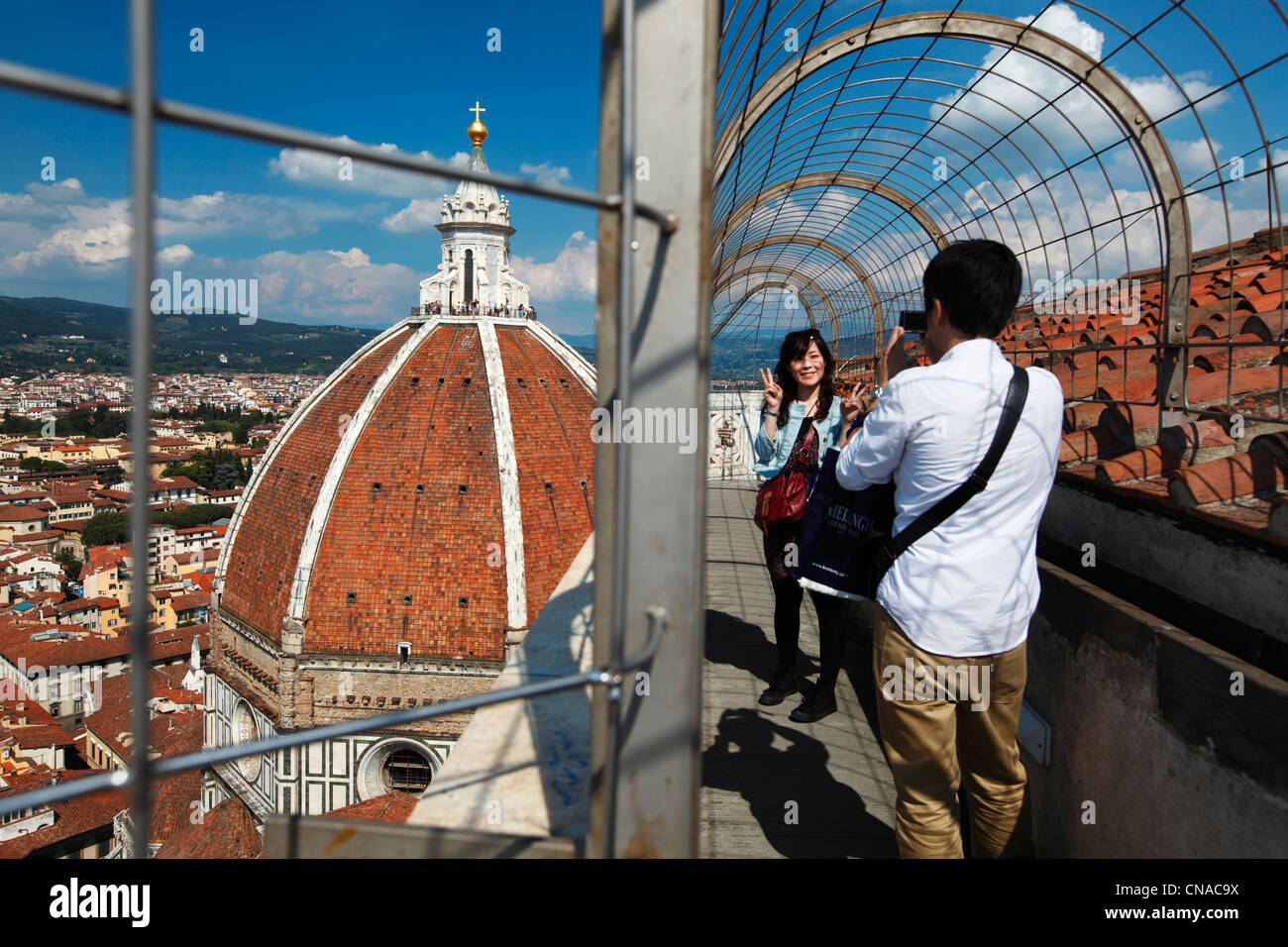 L'Italia, Toscana, Firenze, centro storico sono classificati come patrimonio mondiale dall'UNESCO, la cupola di Santa Maria del Fiore Foto Stock