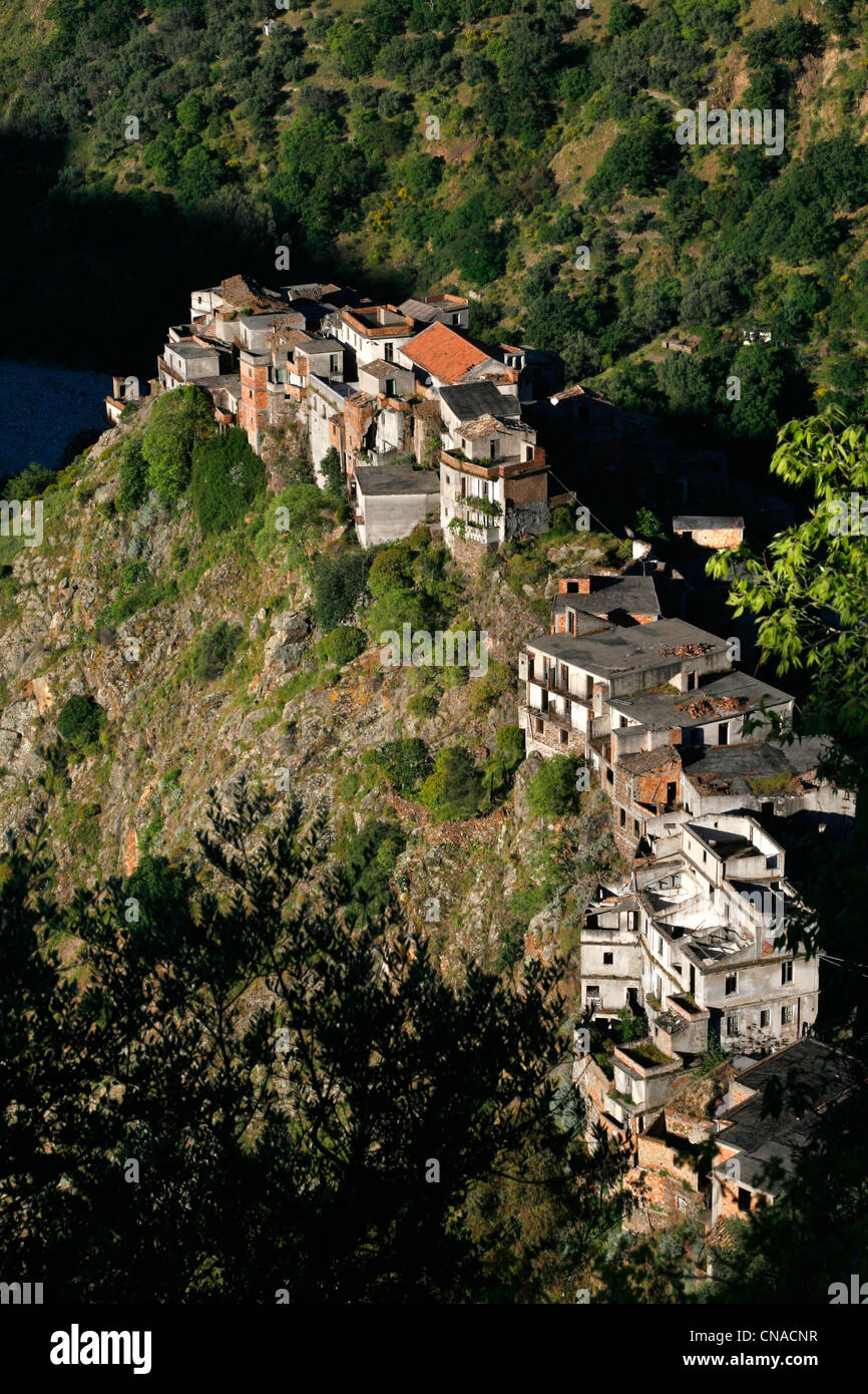 L'Italia, Calabria, Rhogudi, un villaggio abbandonato Foto Stock