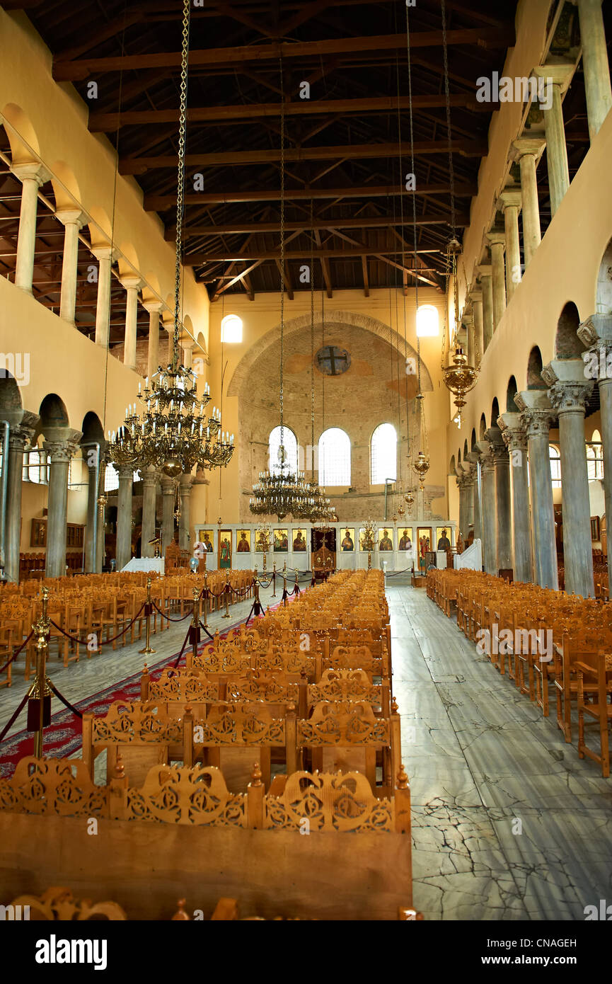 Viii secolo la croce greca Basilica bizantina di Acheiropoietos con un raro semplice croce iconoclasta. Salonicco Grecia Foto Stock