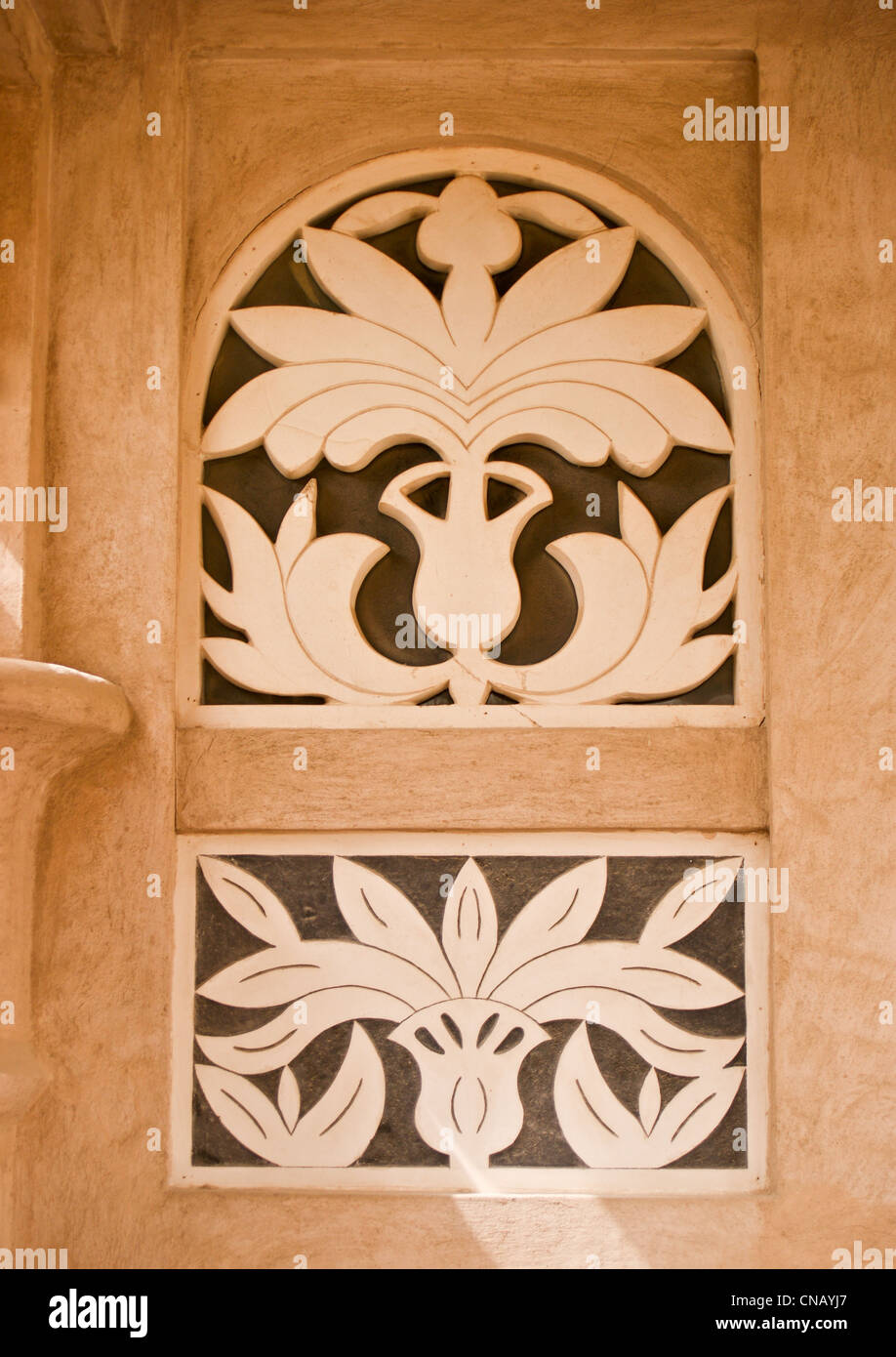 Islamico disegni di fiori alla ex casa dello Sceicco Saeed Al Makhtoum, Torrente di Dubai Emirati Arabi Uniti Foto Stock