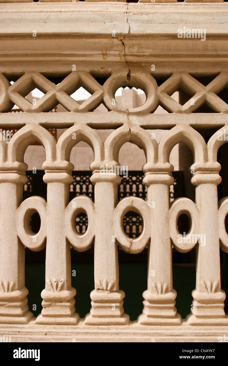 Islamico disegni di fiori alla ex casa dello Sceicco Saeed Al Makhtoum, Torrente di Dubai Emirati Arabi Uniti Foto Stock