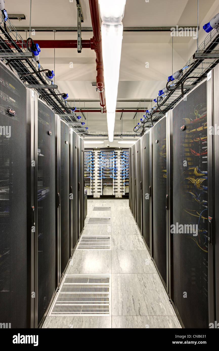 Server rack sala computer banking Foto Stock