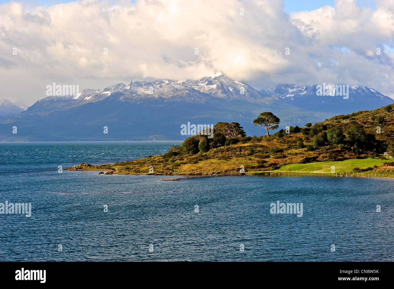 Vista del Canale di Beagle da Ushuaia,Tierra del Fuego, Patagonia Foto Stock