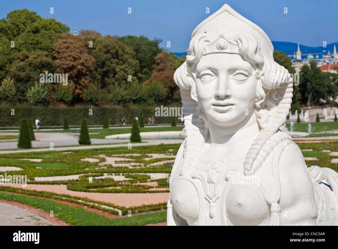 Austria, Vienna, Palazzo Belvedere, stile barocco, costruito da Johann Lukas von Hildebrandt nei primi anni del XVIII secolo, Giardini Foto Stock