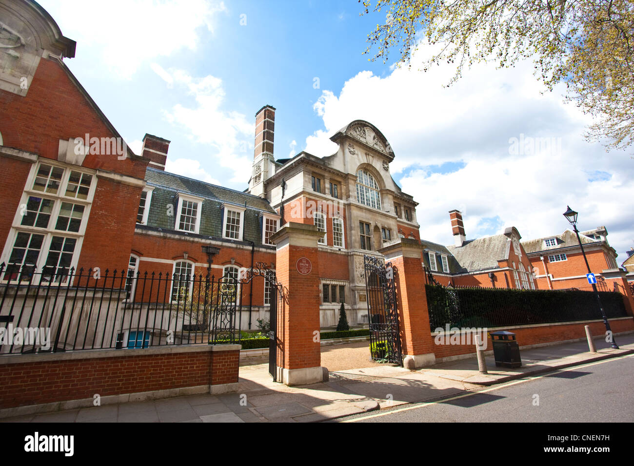 San Paolo scuola per ragazze a Hammersmith, London, England, Regno Unito Foto Stock