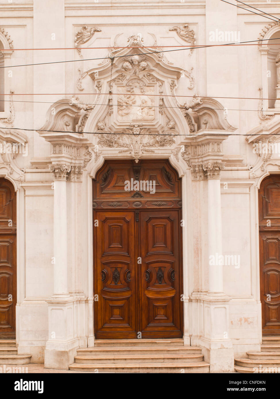 Porta della Madonna sull incarnazione chiesa in Chiado, Lisbona Foto Stock
