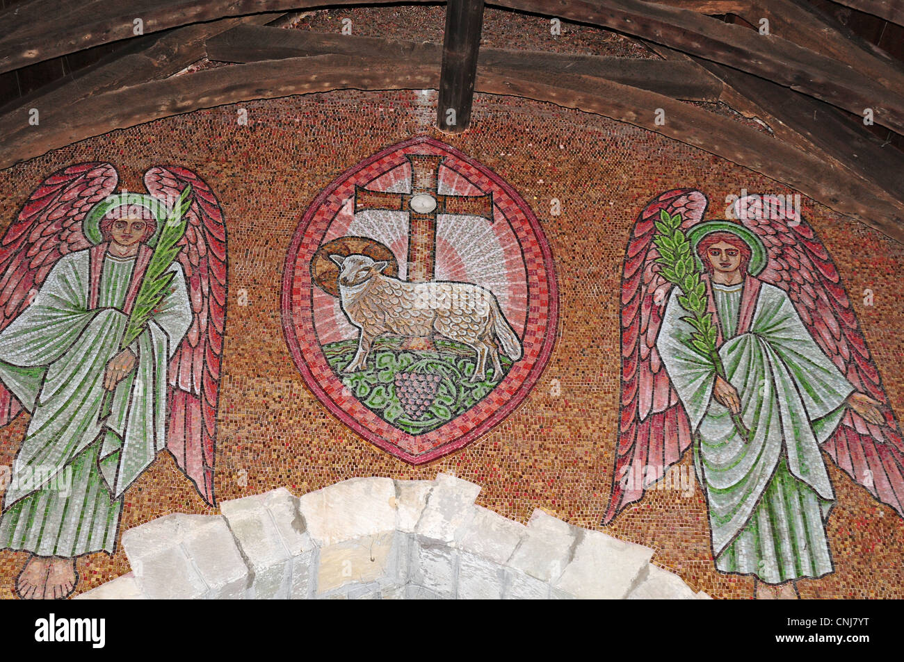 Mosaico sull'Chancel Arch, Chiesa di Santa Maria, Morte Hoe. Foto Stock