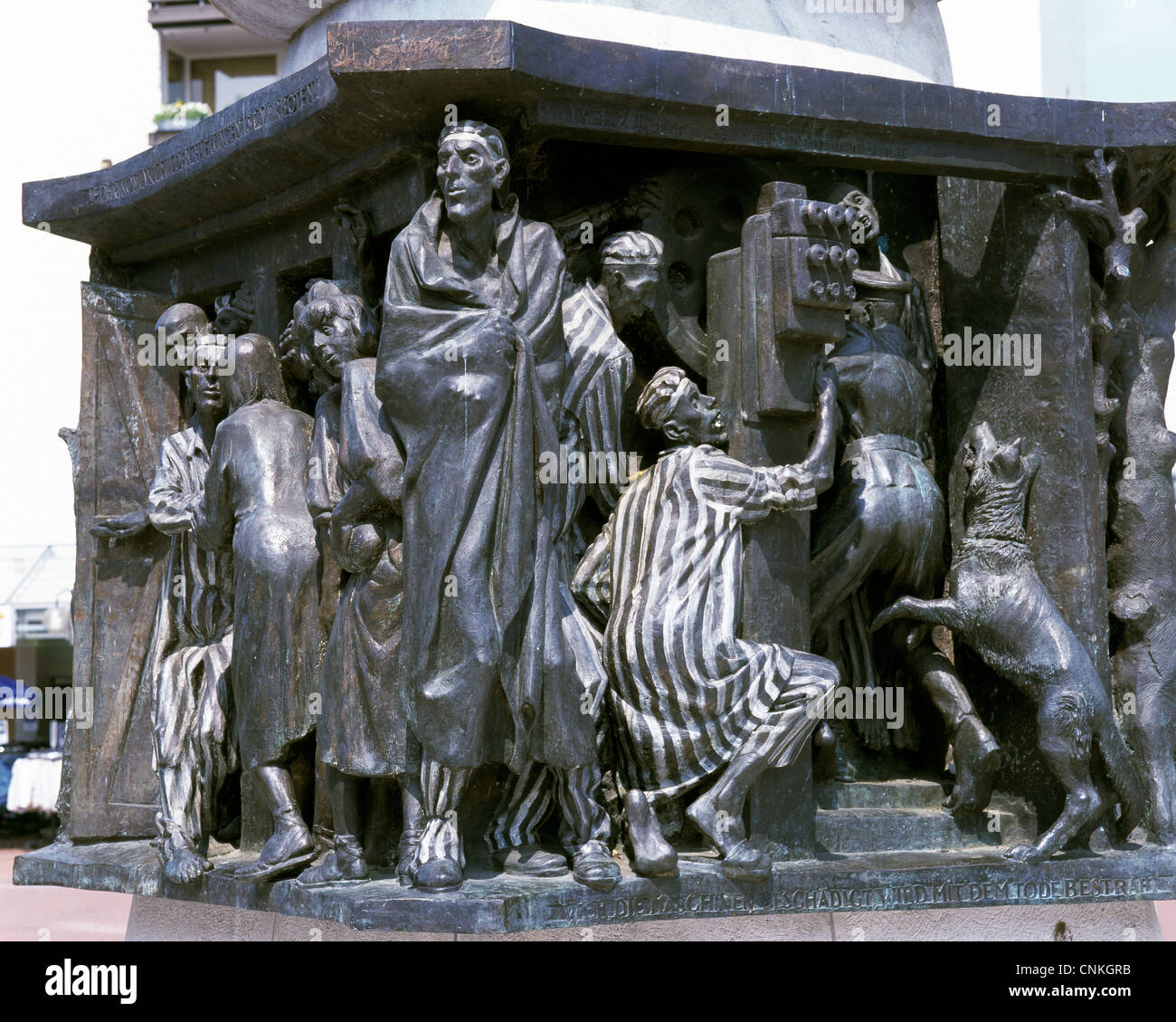Stadtmonument 'Turm der Arbeit" Juergen von Weber mit Darstellung der Stadtgeschichte von Salzgitter nel Land della Bassa Sassonia Foto Stock
