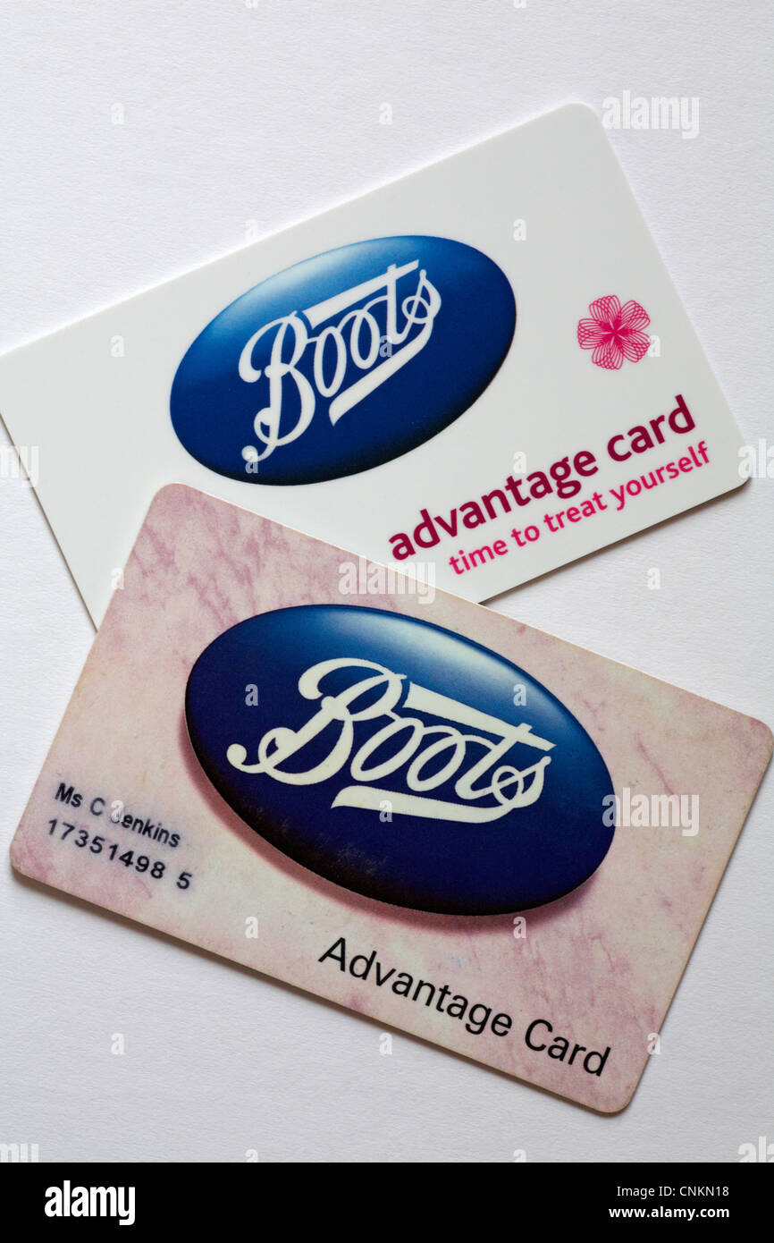 Boots Advantage Card, Boots Card, Boots Card - stile vecchio e nuovo su sfondo bianco Foto Stock
