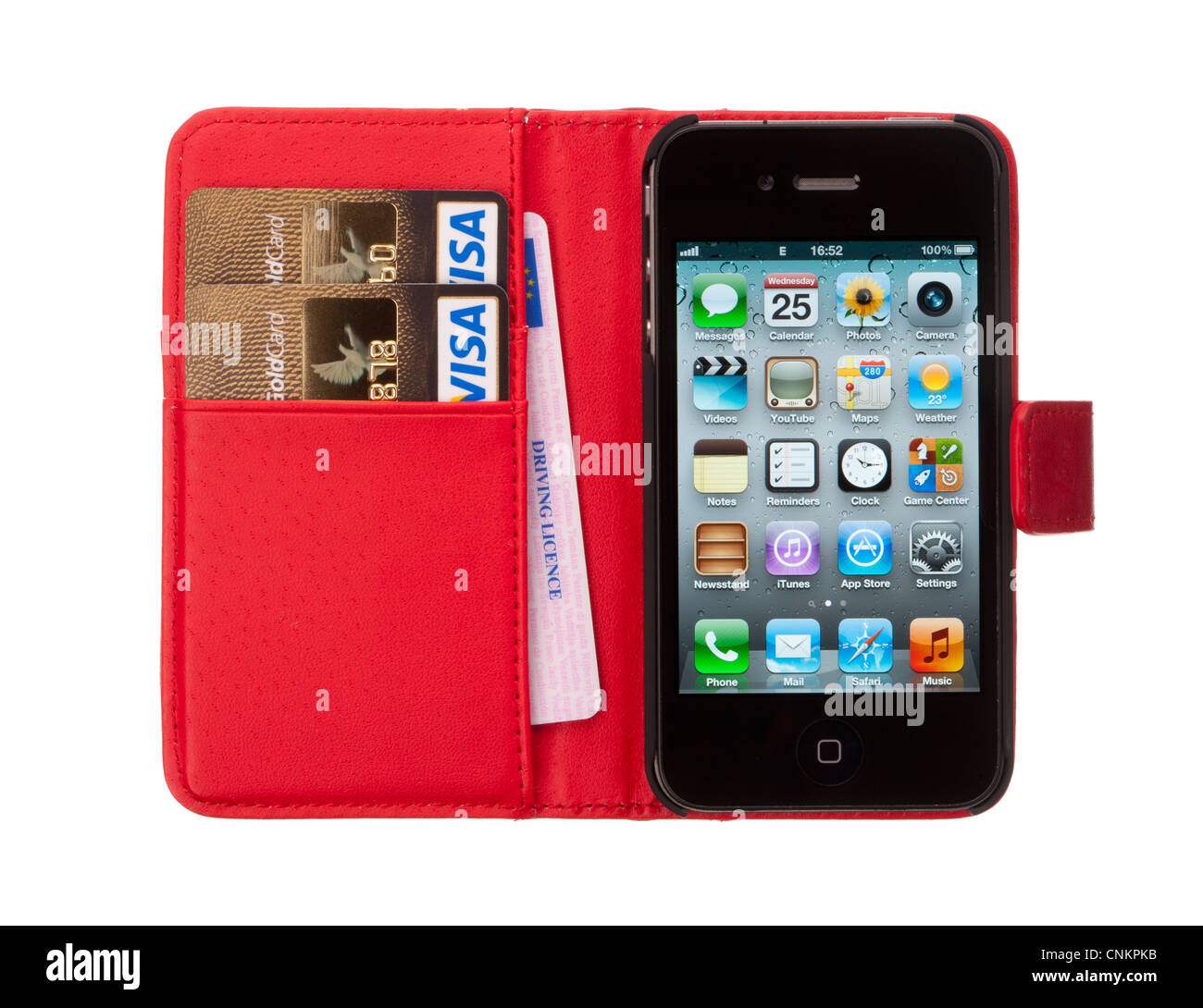 Mobile/telefono cellulare custodia in pelle con un Apple iphone, carte di credito e la patente di guida. Foto Stock