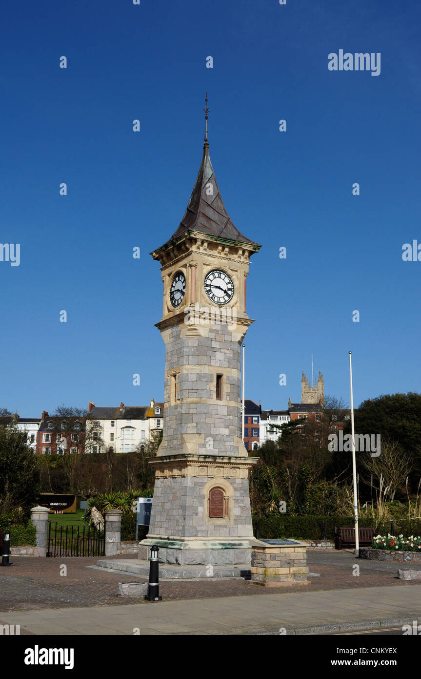 Clock Tower War Memorial, l'Esplanade, Exmouth, Devon. Costruito nel 1897, originariamente per commemorare il giubileo della regina Victoria Foto Stock